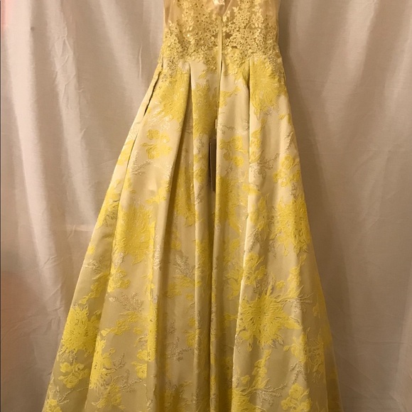 Aspeed Design_Beautiful Flower Gown_New_ Small - Picture 3 of 12